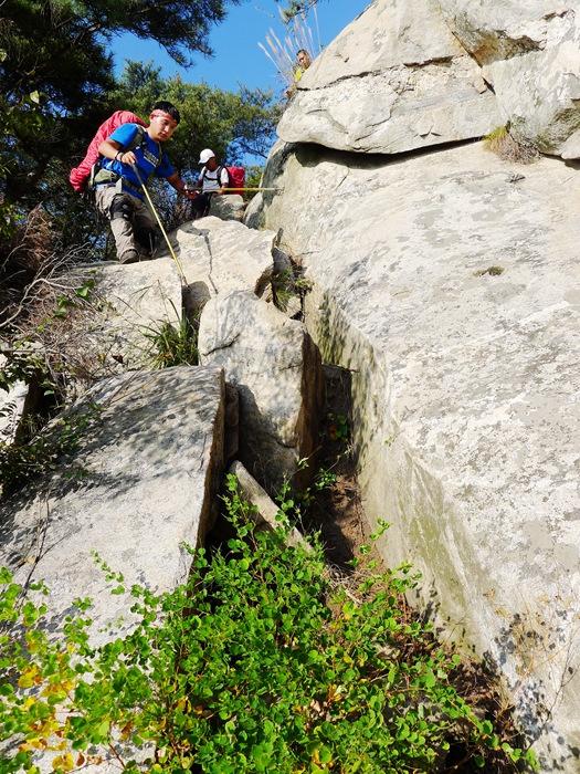 蒙山三十六计之十六：雨潜麻峪环古寺