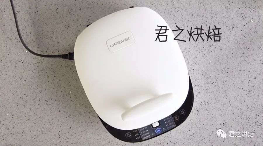 动手自己做美食肉饼看着就有食欲,适合老人吃的肉饼的做法