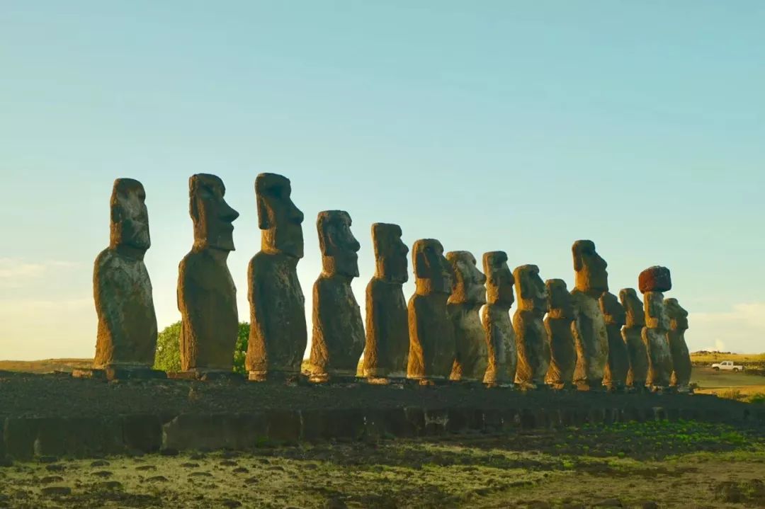 经常去旅行的人钱从哪来,去旅游的钱从哪里来的