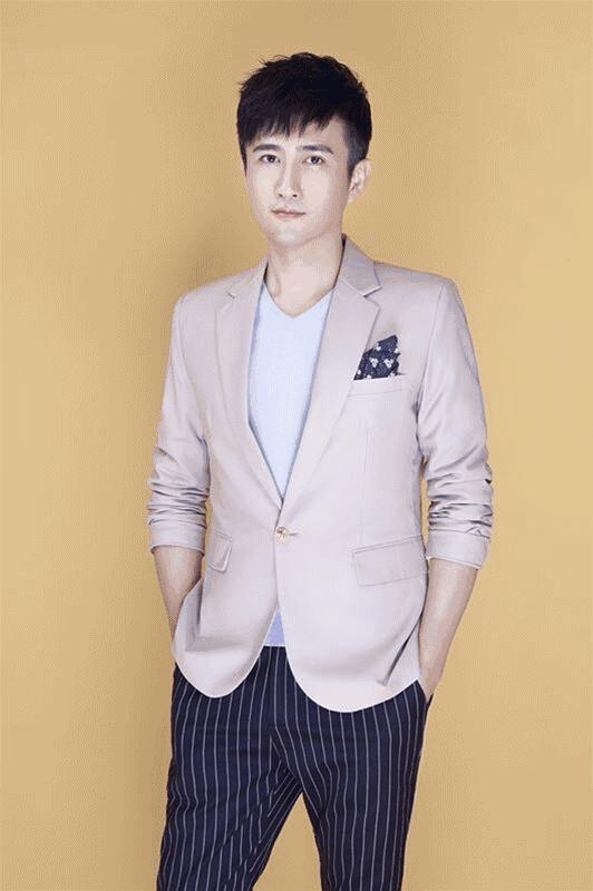 旅行｜扒一扒弘叔西班牙之旅宠幸了哪些护肤品？