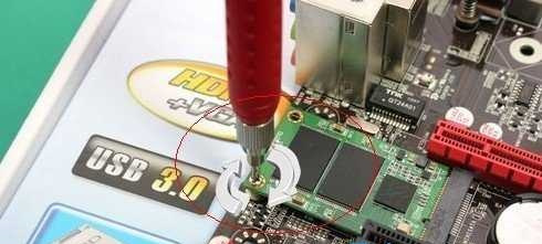 三星ssd固态硬盘怎么安装,ssd固态硬盘怎么安装