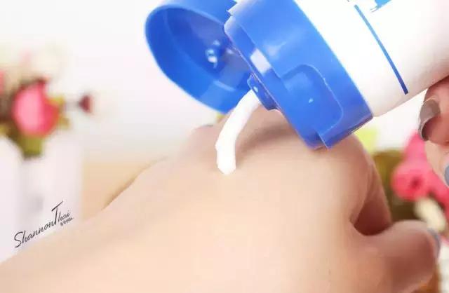 林允用的带法令纹面膜,林允用的意大利面膜