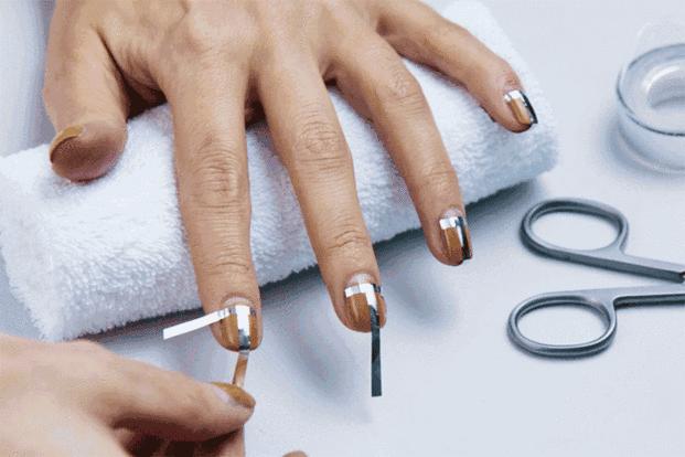 不用去美甲店了在家就能做美甲,美甲店做的美甲不想要了怎么办