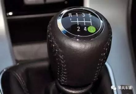 老款汽车怎么挂倒档,各种车型倒挡怎么挂