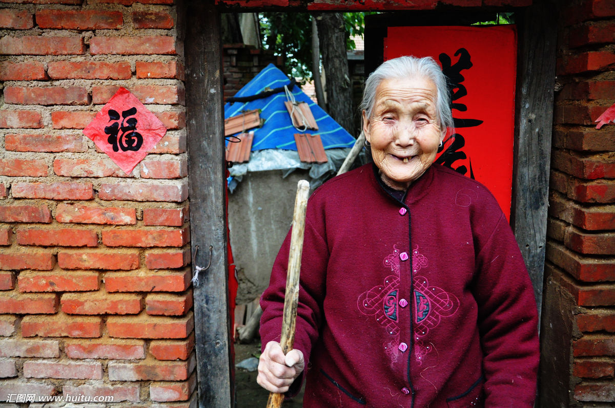 婆婆很有钱却又很抠门怎么办,婆婆有钱特别偏心大儿子