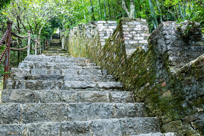 崇左自驾旅游景点有哪些地方,广西崇左沿途的风景