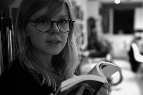 76年版射雕英雄传粤语在线观看,射雕英雄传英文版适合词汇量多少