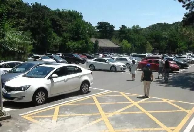 发生交通事故后对方逃逸,发生交通事故后对方逃逸如何赔偿