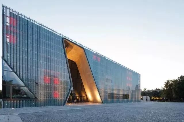 粤博新馆迎来第1200万位观众，为你解密“整数观众”得到过的福利