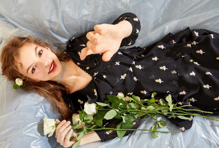 春日里的第一条连衣裙,琪琪推荐春日花朵褶皱连衣裙