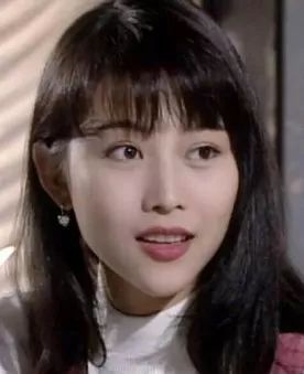 王祖贤复古港风口红色,李嘉欣酵色口红