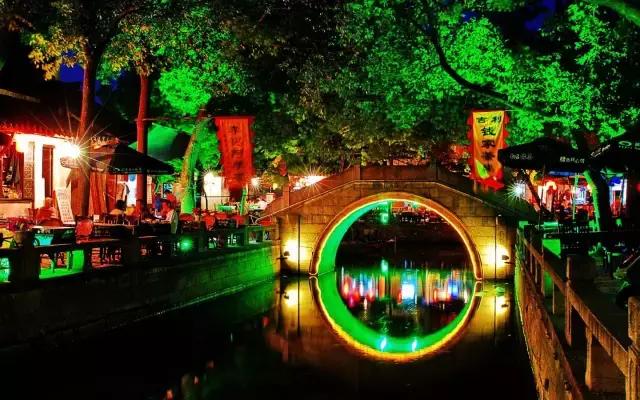 元宵节看花灯的景点,今年元宵值得去玩的地方