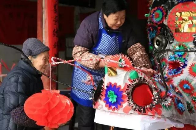 元宵节古镇逛一逛,古镇上的元宵节值得去玩嘛