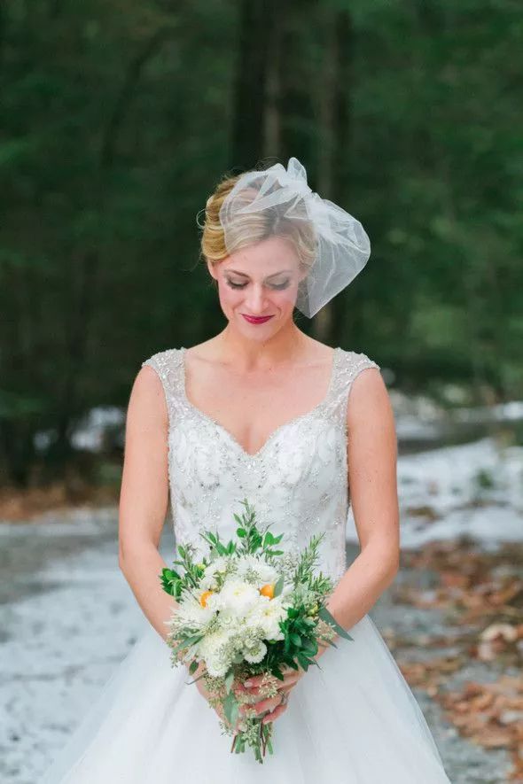 室外拍婚纱照pose的技巧,今年最流行的婚纱照姿势