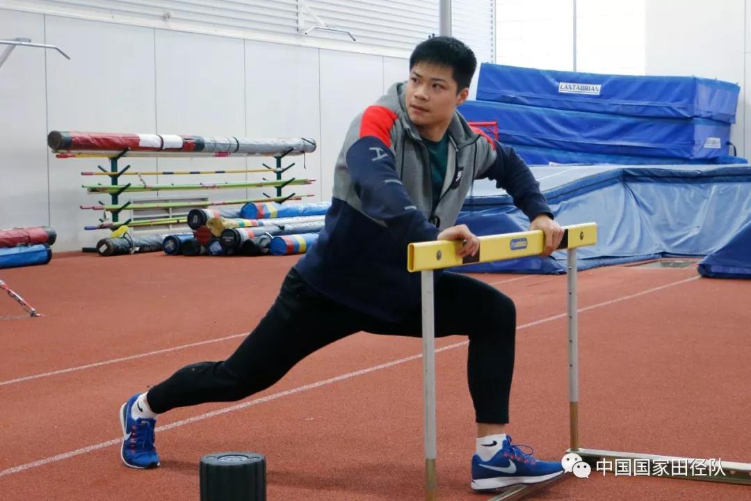 蓄势待发期待明天的比赛,蓄势待发敬请期待