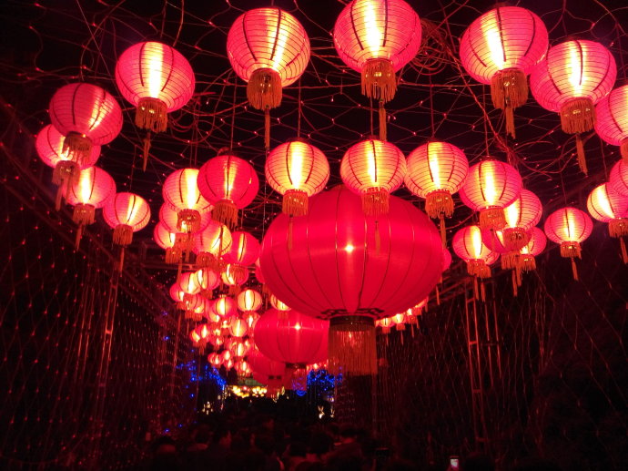 正月十五来历的简单介绍,河南正月十五看花灯的来历