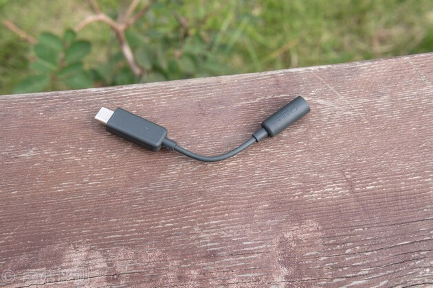 在3.5mm纷纷阵亡的当下，一款靠谱的Type-C转3.5mm或许是唯一稻草