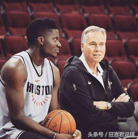 鐏姝e紡缁害楗肩殗,灏忛粦vs鑾浄