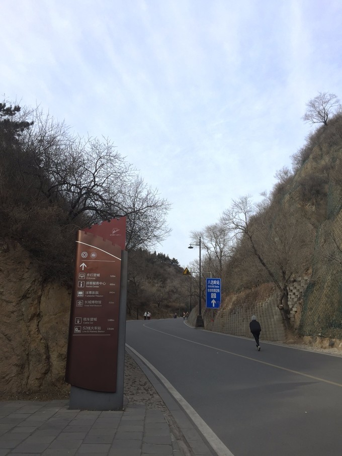 冬天去哪里旅游暖和特色美食,冬季游玩攻略美食推荐