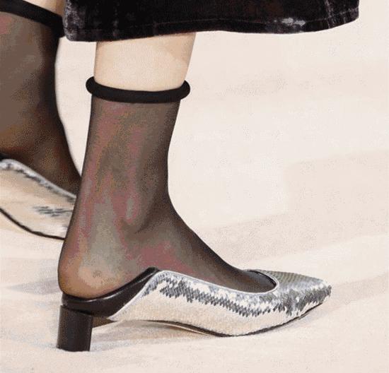 分享几双百搭又实穿的鞋子,一年365天穿搭