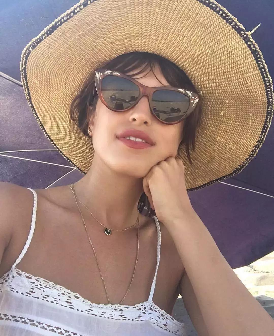 教你一招简单拍出漂亮的自拍照,如何拍出好看的自拍照