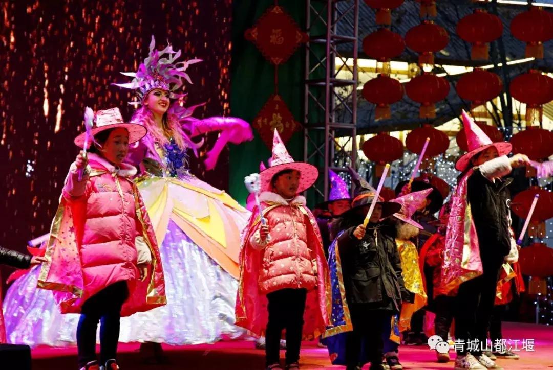 正月十五元宵去哪儿闹?到都江堰来一场美轮美奂的赏灯之旅~凑完这场热闹,年才算过完!