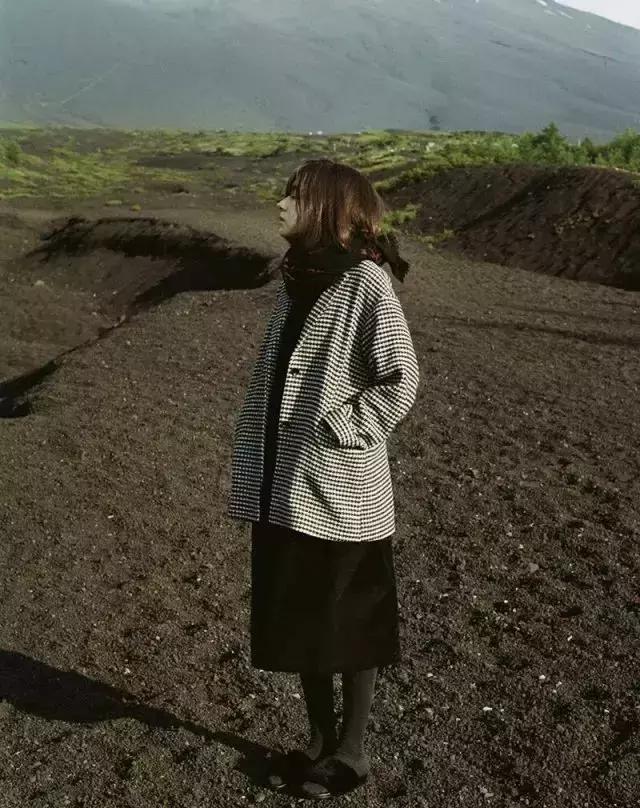 新垣和石原里美哪个好看,石原里美短发穿搭