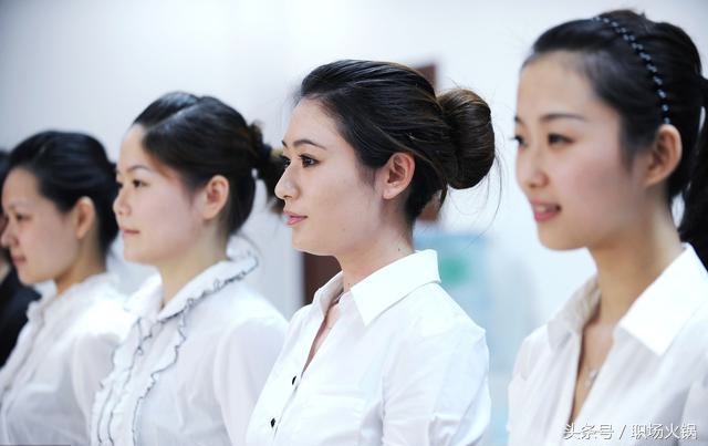 面试官提问与领导的矛盾30个问题,面试官说领导不满意怎么回答