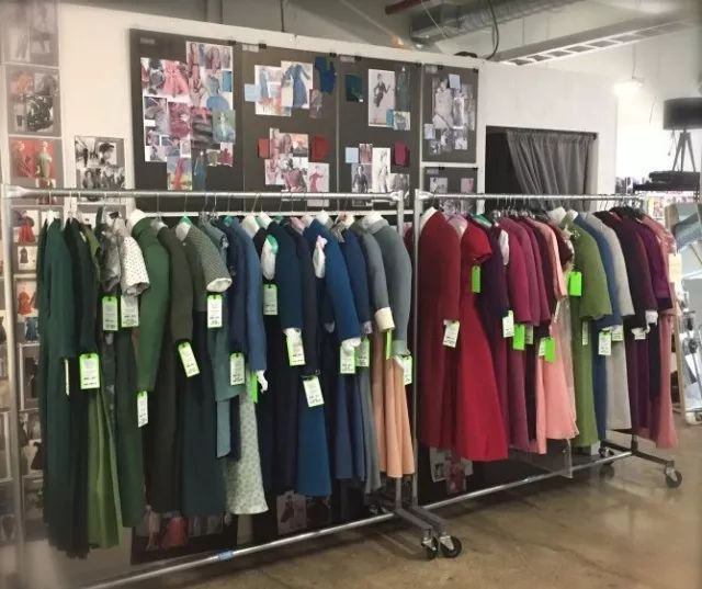 了不起的麦瑟尔夫人哪里能看,了不起的麦瑟尔夫人复古风