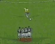 足球十大过人经典动作,足球最简单的过人动作小孩子