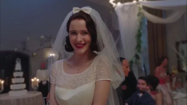 了不起的麦瑟尔夫人哪里能看,了不起的麦瑟尔夫人复古风