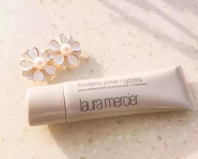 在专柜买的隔离会不会有假的,淘宝上卖的cpb隔离是真的还是假的