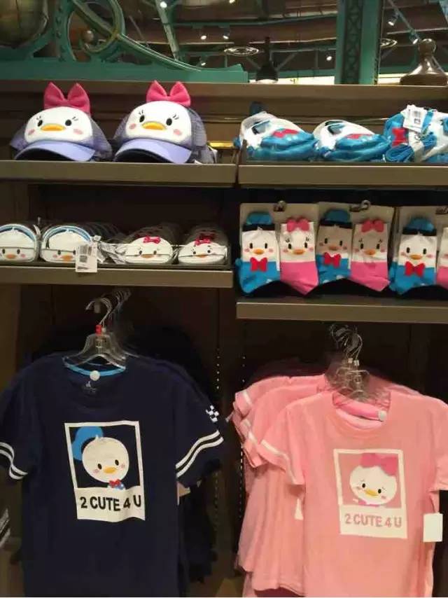 跟着朵拉去探险英文,迪士尼上海儿童游玩攻略