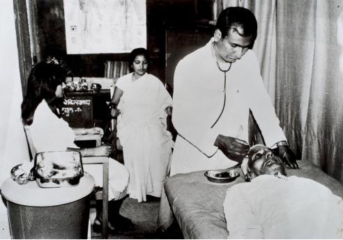 国医大师从医六十年分享全视频,国医大师谈中医如何走向世界