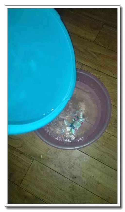 自来水快速去除氯,怎样才能清除自来水里的氯