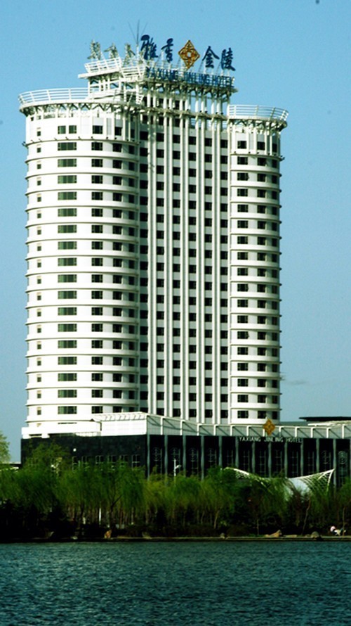 洛阳住哪个酒店好玩,洛阳酒店旅游攻略