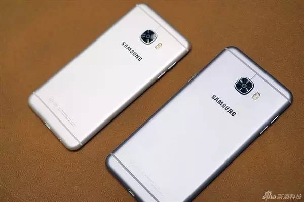 三星和华为最值得入手的手机,三星机皇和华为机皇