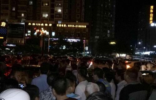 出租车与网约车冲突达州,达州滴滴司机最新事件