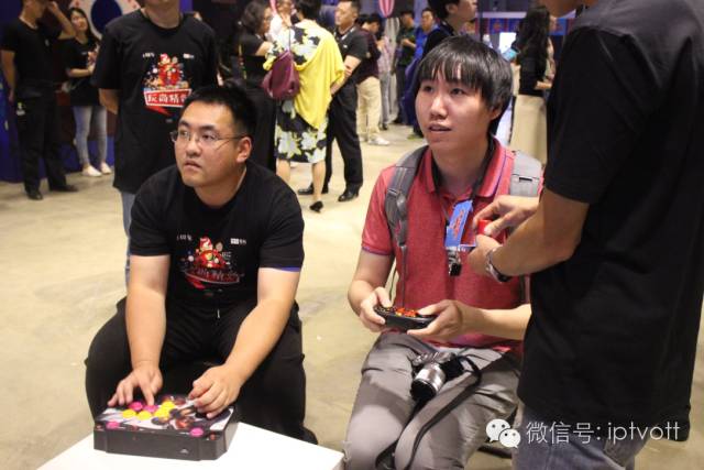 直击：1周年生日趴看尚85寸电视引爆大屏新潮流