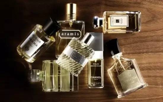 隔壁老王刚洗完澡的清新味道是？ | Enjoyleaks香氛群精彩分享