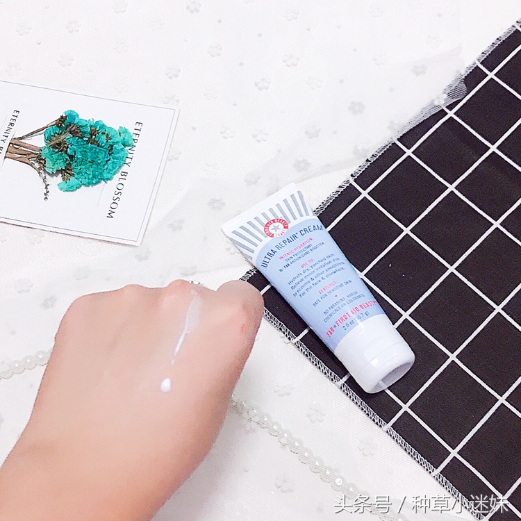 敏感肌必备修护精华,敏感肌试用的超好护肤品