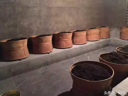 炒青绿茶和烘青绿茶泡出来的区别,杀青炒青和烘青的区别