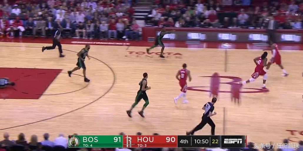 斯玛特极限救球,斯玛特发挥神勇