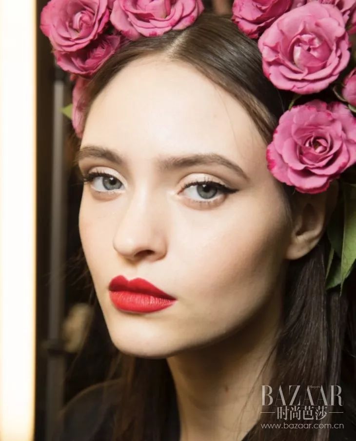 世界顶级的彩妆师排名前十,世界顶级的彩妆师有哪些