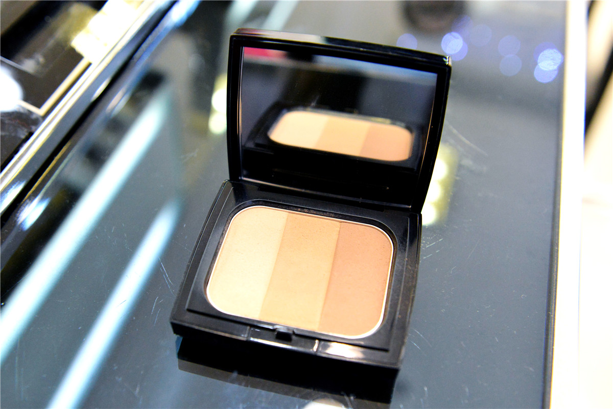 重庆解放碑街拍美女最新,解放碑每天美女街拍时间