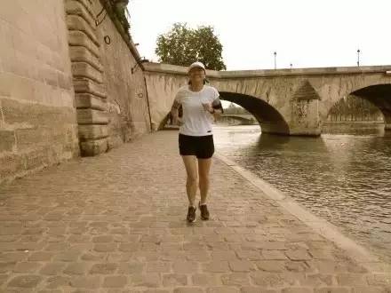 中国跑马拉松最快的女人是谁,中国最有影响力的跑马拉松女神