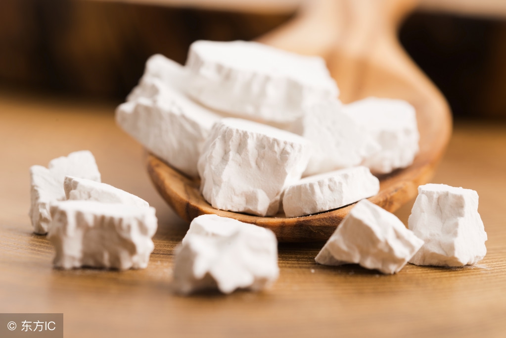 喝完酒难受快速分解酒精的方法,什么东西吃了能分解酒精