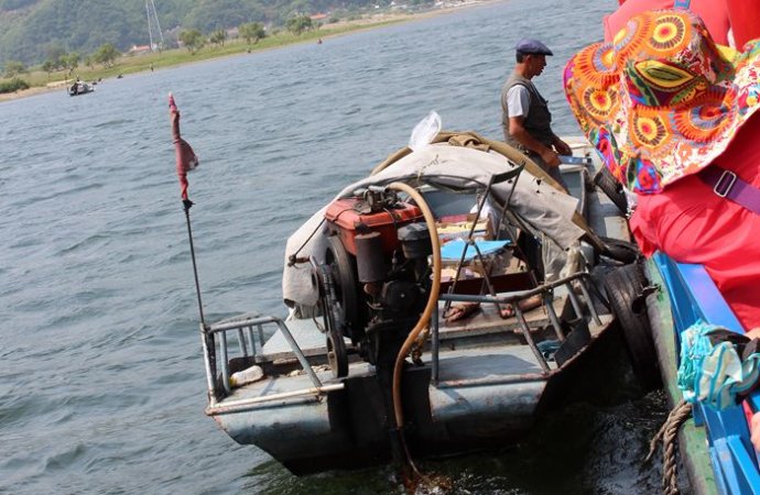 中朝边境美丽的风景,中朝边境桃花盛开的地方