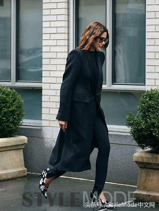 妈妈高档踩脚裤,薄款光泽踩脚裤