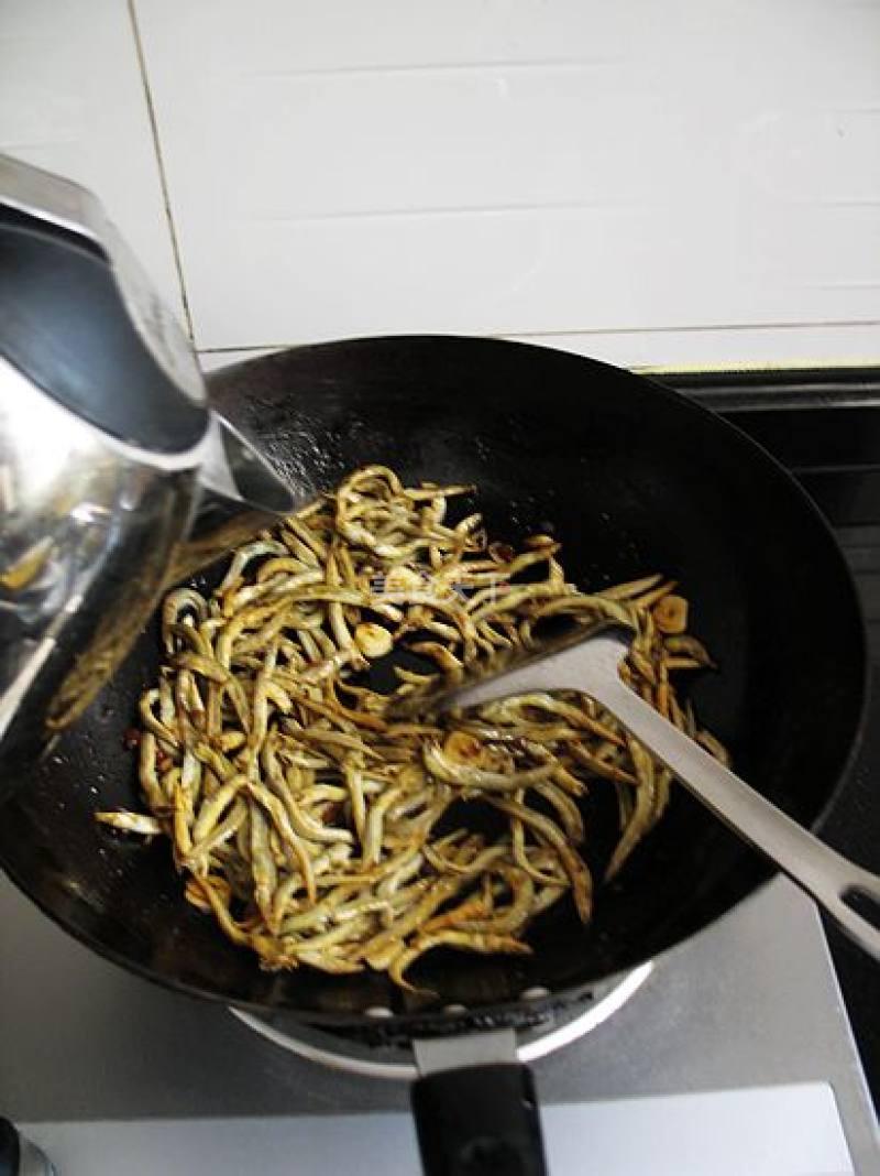 煎风干的小鱼干的正确方法,香煎小鱼干正宗做法